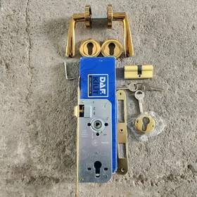 Daf zamok Turk hem Ruchka