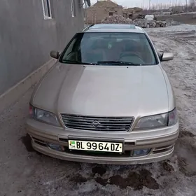 Nissan Maxima 1995