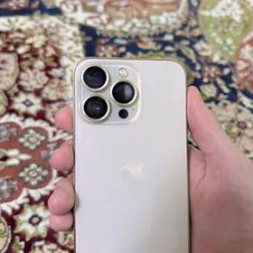 Iphone 13 pro Gold