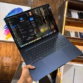 MacBook Air15|M4|16GB/512GB