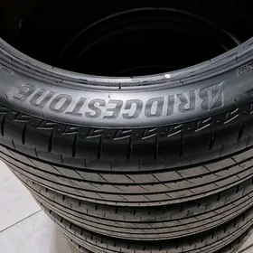 235 45 18 Bredistone ýyly24