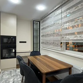 1мкр Шевченко 1этаж 2комнаты