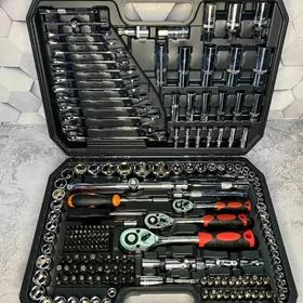 набор ключей