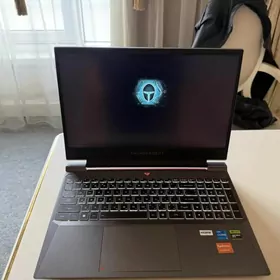 Noutbuk oýun üçin