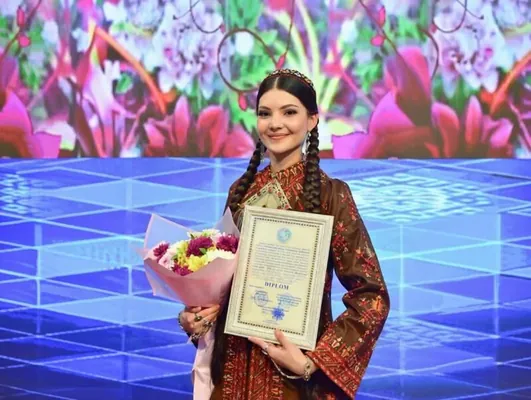 Айджан Байрамова стала «Студенческой красой — 2026»