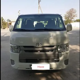Toyota Hiace 2017