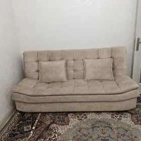 Diwan spalnide edip acyp ullan