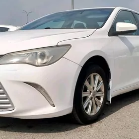 Toyota Camry 2017