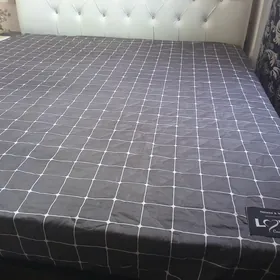 наматрасник