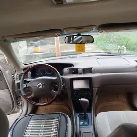 Toyota Camry 2000