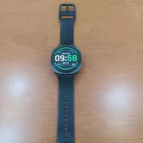 Watch 8
