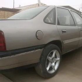 Opel Vectra 1990