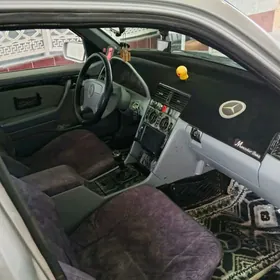 Mercedes-Benz C320 1996