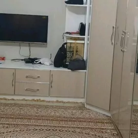 Мир 6 2эт 1ком 50м2 Срочно