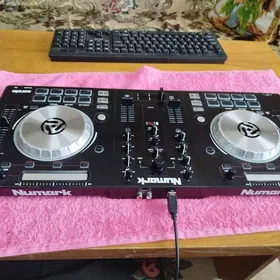 Dj numark