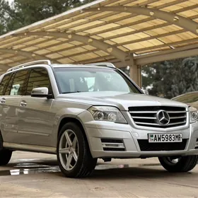 Mercedes-Benz GLK-Class 2009