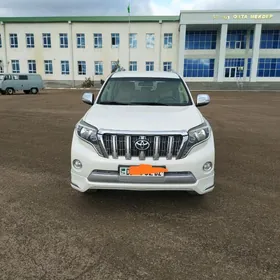 Toyota Land Cruiser Prado 2014