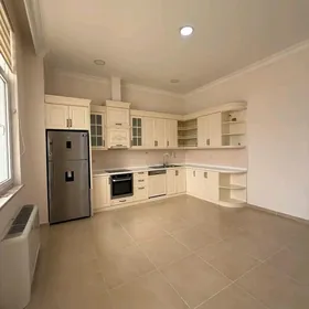 14 TAPGYR 2 ETAZ 4 KOMNAT