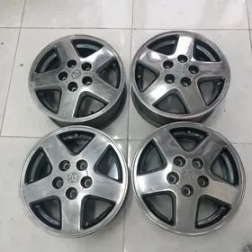 babycka camry diska 15 morda