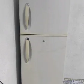 LG холодильник