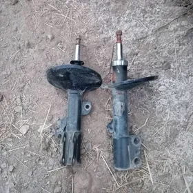 Lexus es 300 amarzator