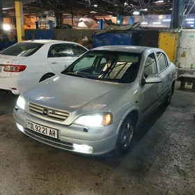 Opel Astra 2000