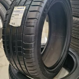TEKER MICHELIN 235/45 R18 ✅️