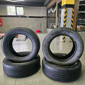 Teker 235/60R17