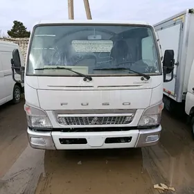 Mitsubishi Canter 2025