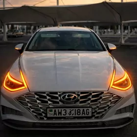 Hyundai Sonata 2021