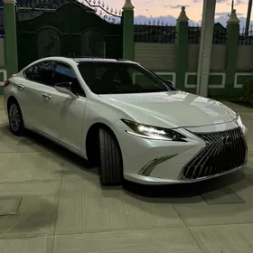 Lexus ES 350 2022