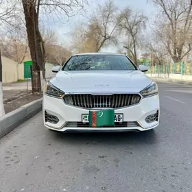 Kia Cadenza 2019