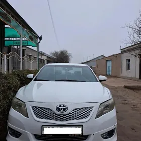 Toyota Camry 2008