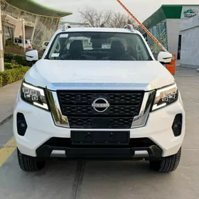 Nissan Navara 2025