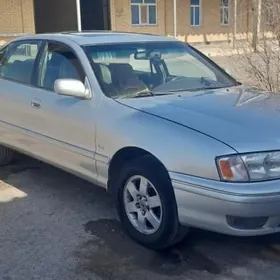 Toyota Avalon 1999
