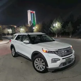 Ford Explorer 2021