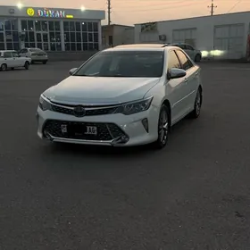 Toyota Camry 2014