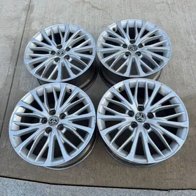 camry diska 18 lik orginal