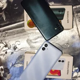 Samsung A04eSamsung A04