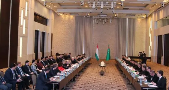 Товарооборот вырос на 17%: в Душанбе прошло заседание туркмено-таджикской межправкомиссии