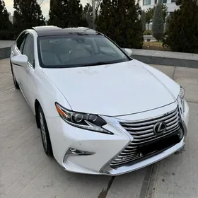 Lexus ES 350 2015
