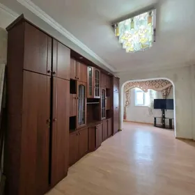 satlyk 10mkr jay 3kom kwartira