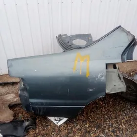 Toýota Babçka lisiçke yz krel