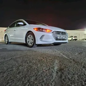 Hyundai Elantra 2018