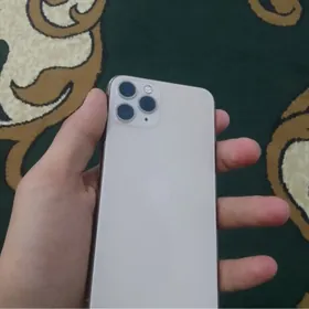 iPhone 11pro 🟡