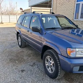 Nissan Pathfinder 1999