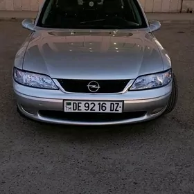 Opel Vectra 2000