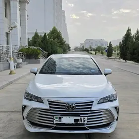Toyota Avalon 2022