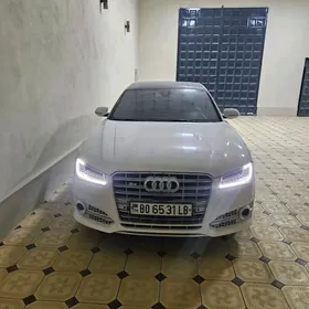 Audi A8 2015
