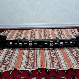 Highlander yzky plasmas